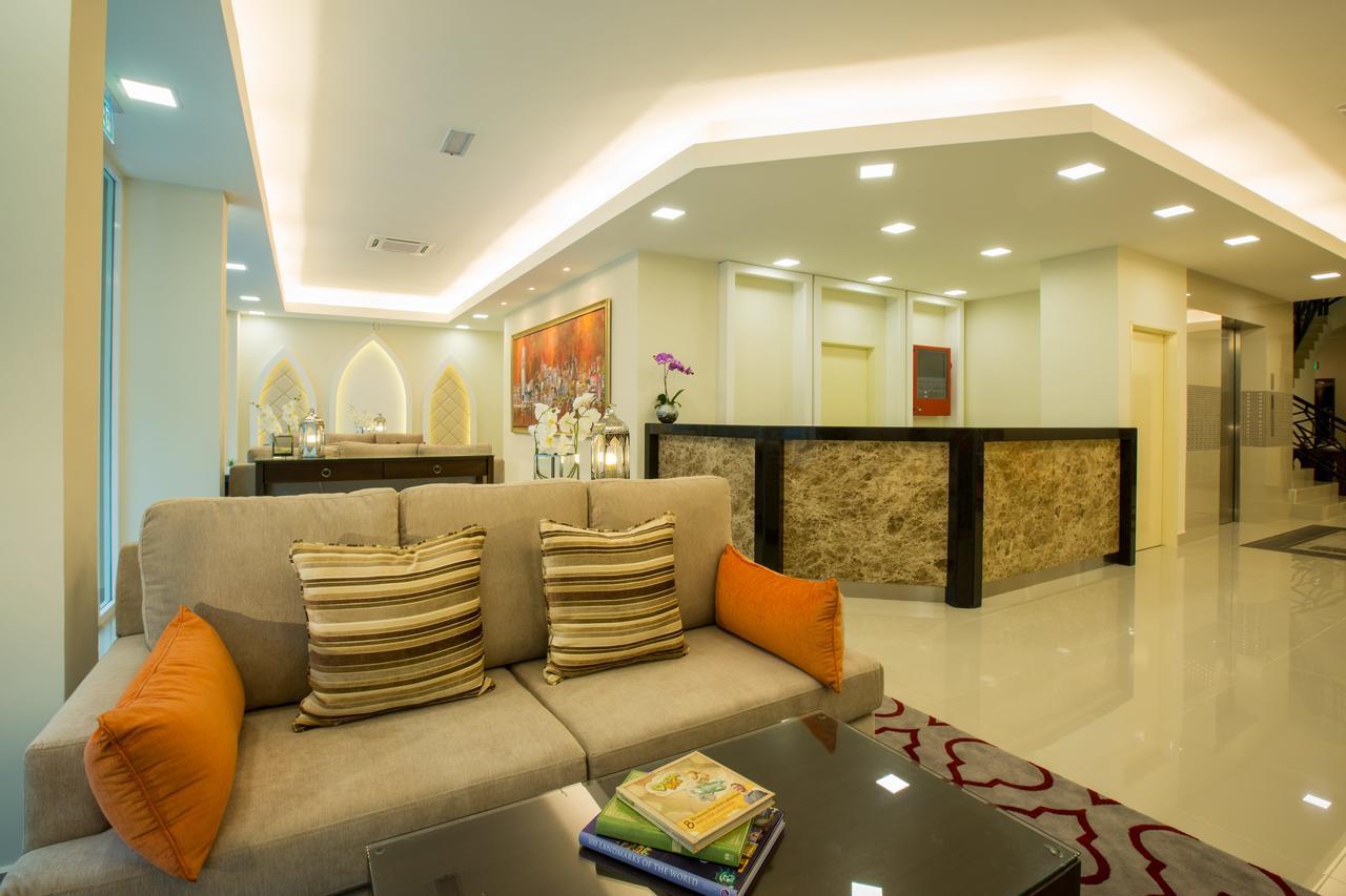 Humaira Hotel Танах-Мерах Экстерьер фото