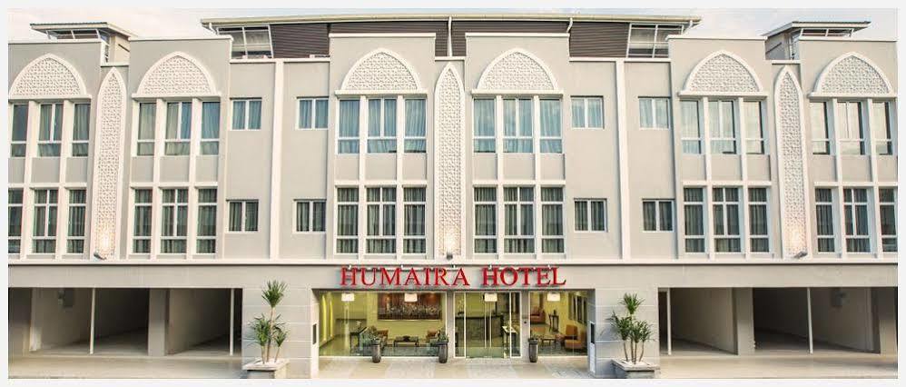 Humaira Hotel Танах-Мерах Экстерьер фото